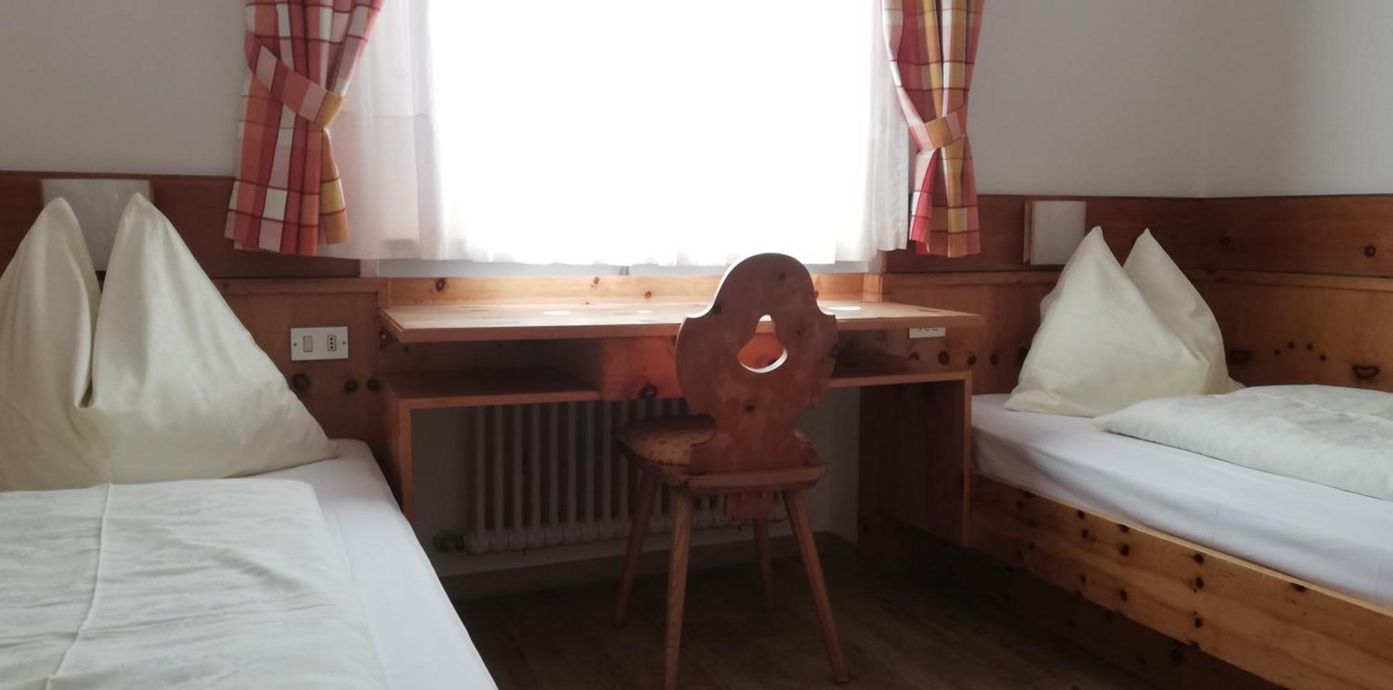 Ferienwohnungen St Hippolyt Mit Hallenbad Lagundo Zewnętrze zdjęcie