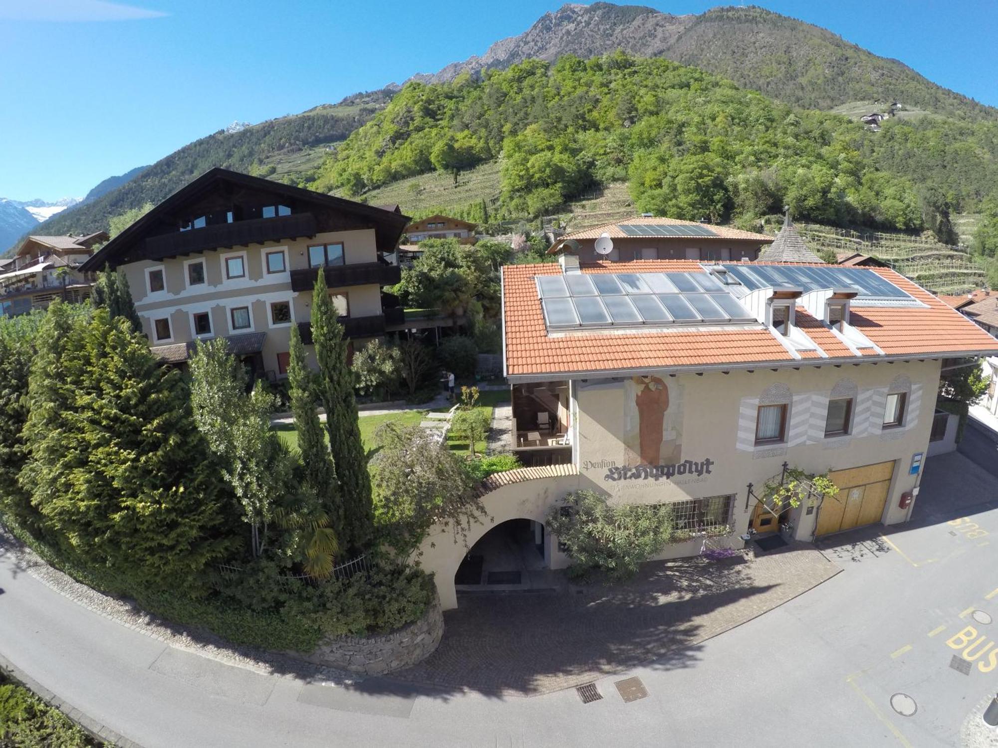 Ferienwohnungen St Hippolyt Mit Hallenbad Lagundo Zewnętrze zdjęcie
