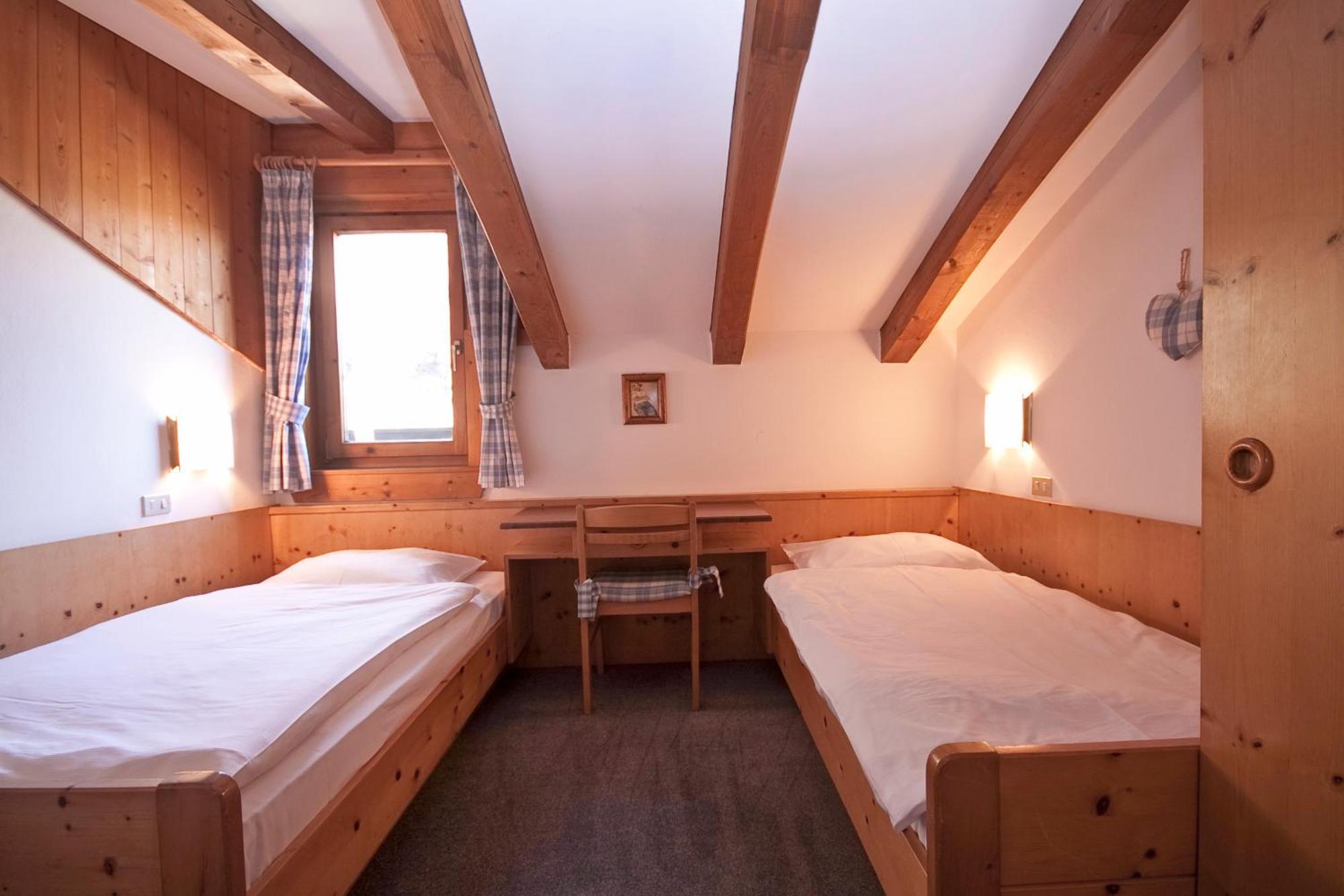 Ferienwohnungen St Hippolyt Mit Hallenbad Lagundo Zewnętrze zdjęcie